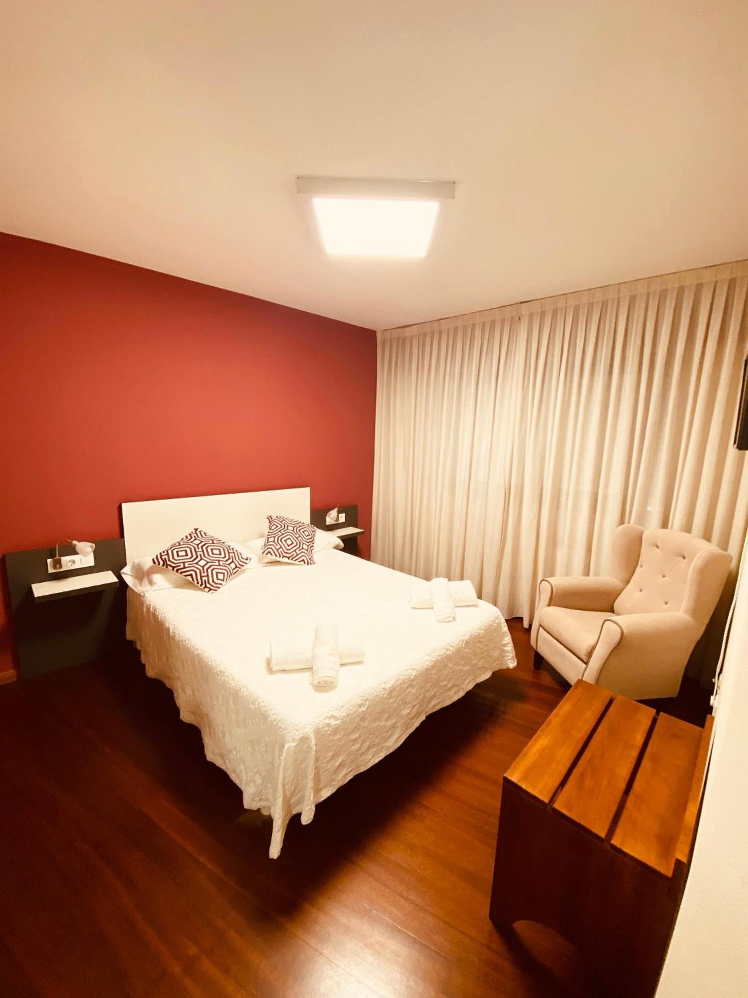 Vendaval Hotell Santa Marta de Ortigueira Exteriör bild