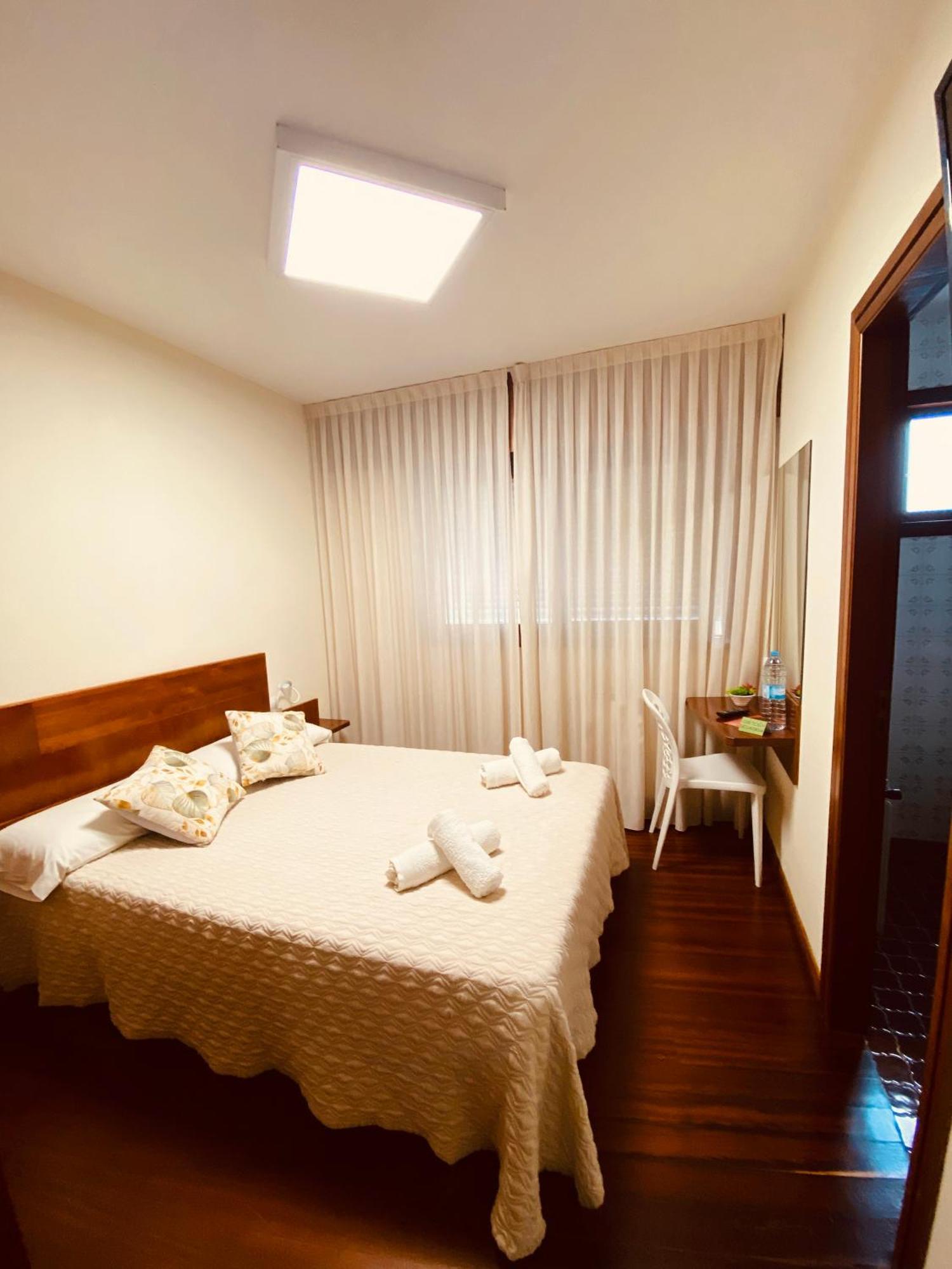 Vendaval Hotell Santa Marta de Ortigueira Exteriör bild