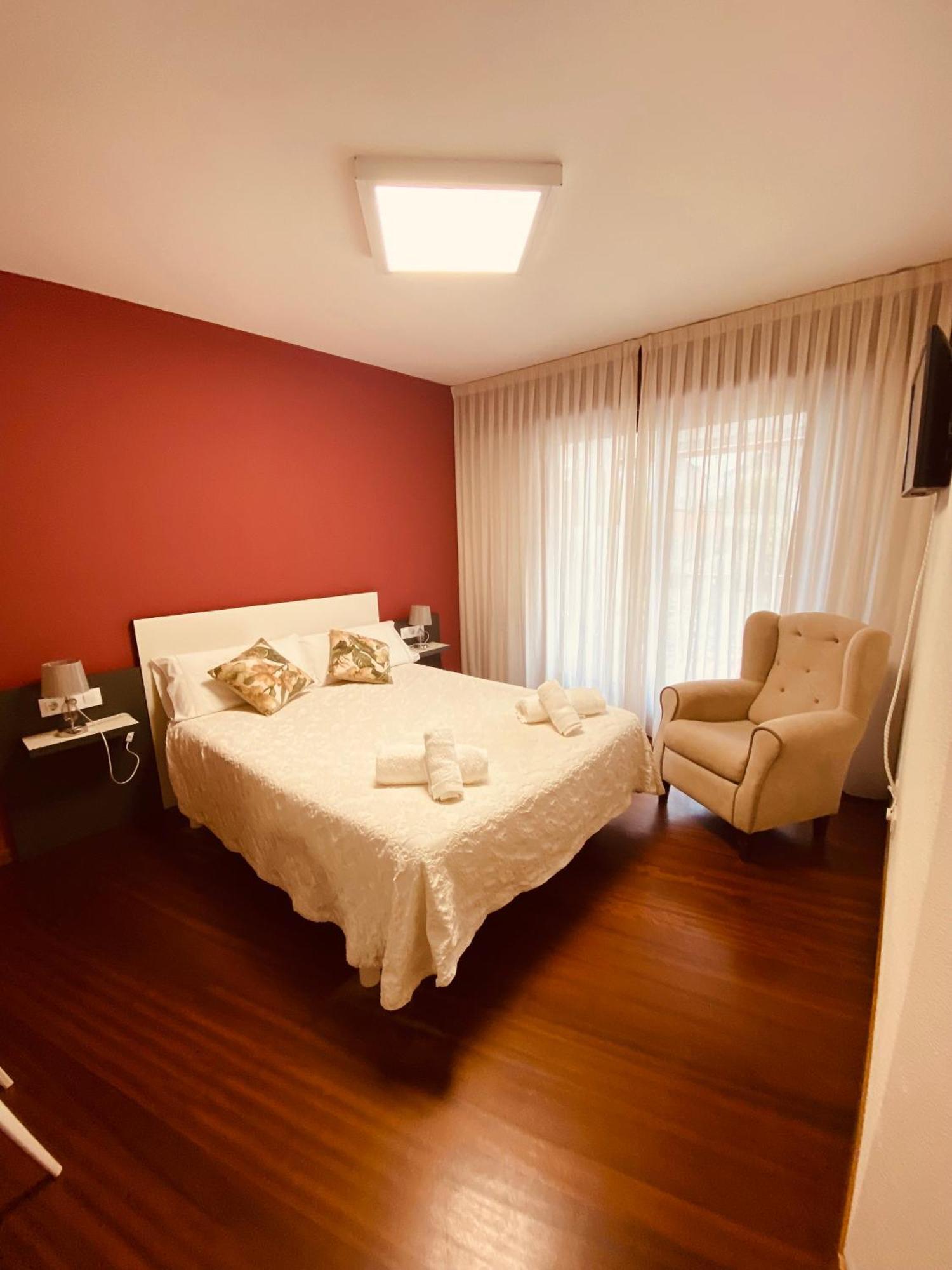 Vendaval Hotell Santa Marta de Ortigueira Exteriör bild